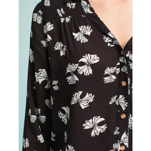 Maeve Anthropologie Emory Bow Print Blouse Black White Button Down Top Size 0 - Picture 5 of 10